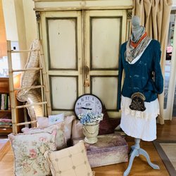 Curious Cat Estate Sales