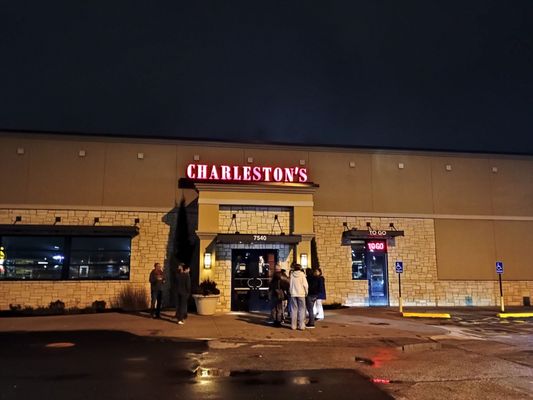 Charleston's Restaurant by null