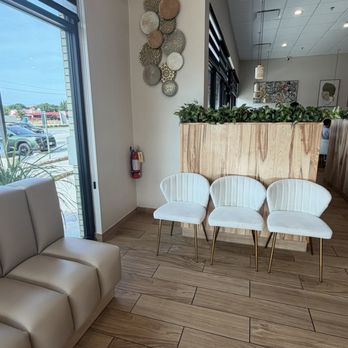 Butter My Brunch - Waiting area - Breakfast & Brunch Near Me - Grapevine, Texas