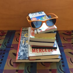 Larchmont Public Library - Books are cool - ask anybody!