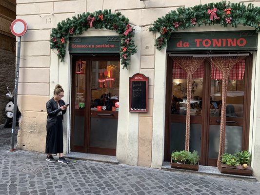 DA TONINO - 122 Photos & 88 Reviews - Via del Governo Vecchio 18, Roma ...