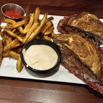 Rik's Cafe - Reuben - Cafes Near Me - Hagerstown, Maryland