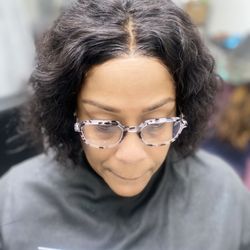 Rae'L Beauty - 4x4 Lace Closure Wig Install