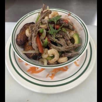 El Cuscatleco Restaurant - Cuban Near Me - Hollywood, Florida El Cuscatleco Restaurant - Cuban Near Me - Hollywood, Florida