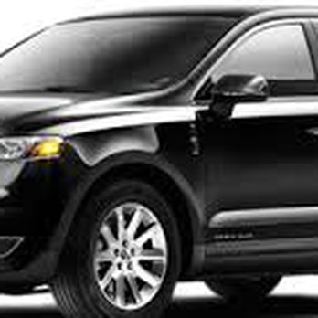 Mid-Atlantic Limousine - Lincoln MKT Towncar - 4 Passenger - Limos Near Me - West Chester, Pennsylvania Mid-Atlantic Limousine - Lincoln MKT Towncar - 4 Passenger - Limos Near Me - West Chester, Pennsylvania