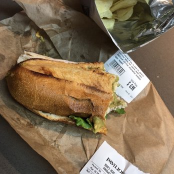 Pavilions - Turkey pesto sandwich (added chipotle sauce) - Grocery Near Me - Burbank, California Pavilions - Turkey pesto sandwich (added chipotle sauce) - Grocery Near Me - Burbank, California