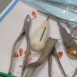 Bright Dental - This is NOT hygienic in AMY form.This should be biogazardish, or something. My opinion, no patient should sit up after surgery, to this.NOT