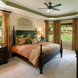 Magic Carpets - Autumn Master Bedroom