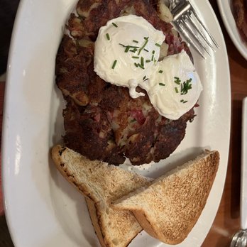 Blue's Egg + Bakery - Breakfast & Brunch Near Me - Milwaukee, Wisconsin