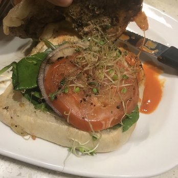 The Counter - Burgers Near Me - Honolulu, Hawaii