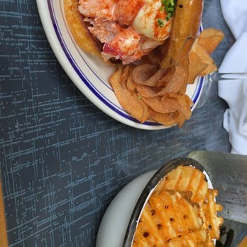 BeetleCat - Seafood Near Me - Atlanta, Georgia BeetleCat - Seafood Near Me - Atlanta, Georgia