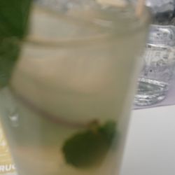 Stage Bar - Hugo Highball