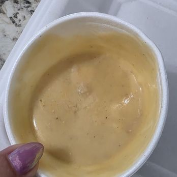 Sumtin' 2 Eat - Super tasty gravy it doesn't look that great but it's excellent - Soul Food Near Me - Flint, Michigan