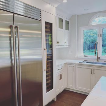 Wood Street Cabinet - Kitchen & Bath Near Me - Mokena, Illinois Wood Street Cabinet - Kitchen & Bath Near Me - Mokena, Illinois