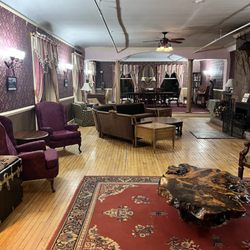 Redneck Bistro - Hotel
