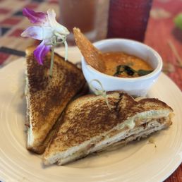 Hinaʻs Grilled Cheese and Tomato Bisque