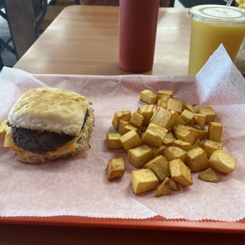 Twin Yolk - Sausage, egg, and cheese with house potatoes - Breakfast & Brunch Near Me - Murfreesboro, Tennessee