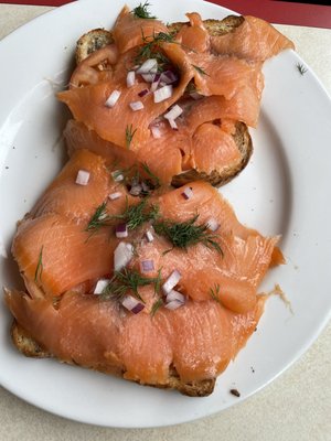 Miss Lorraine Diner by null