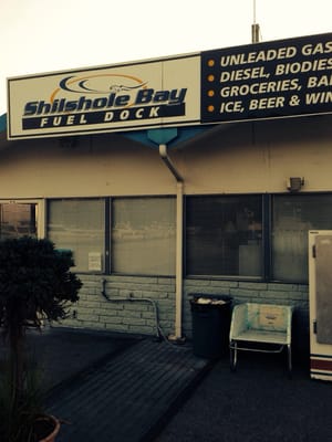 SHILSHOLE BAY FUEL DOCK - Updated March 2025 - 7001 Seaview Ave NW