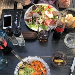 Grand Café Malarte - Great salads here!