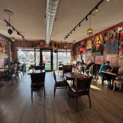 Cafe De Arts - Inside seating