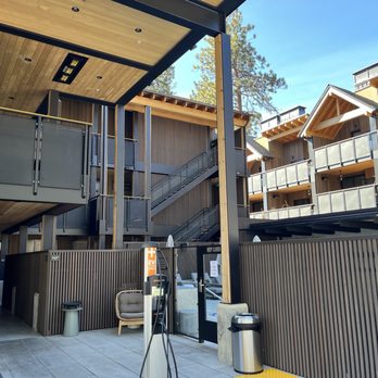 Desolation Hotel - Hotels Near Me - South Lake Tahoe, California