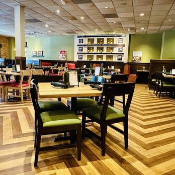 Carrabba's Italian Grill - Italian Near Me - Cincinnati, Ohio