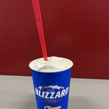 DQ / Orange Julius - a cup of blizzard ice cream - Ice Cream & Frozen Yogurt Near Me - Montreal, Quebec DQ / Orange Julius - a cup of blizzard ice cream - Ice Cream & Frozen Yogurt Near Me - Montreal, Quebec