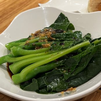 Tim Ho Wan - Hell's Kitchen - Blanched Chinese Broccoli with Fried Garlic ($8.50) - Dim Sum Near Me - New York, New York Tim Ho Wan - Hell's Kitchen - Blanched Chinese Broccoli with Fried Garlic ($8.50) - Dim Sum Near Me - New York, New York