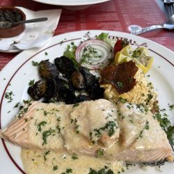 Le Cintra - Fish of the day with mushrooms and egg flan