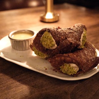Ciccio Mio - Cannolis - Italian Near Me - Chicago, Illinois