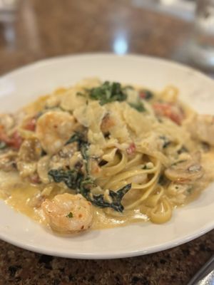 Glacier Brewhouse by null