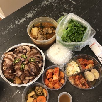 Geo Si Gi - Jok Bal and Gamja Tang - Korean Near Me - Flushing, New York Geo Si Gi - Jok Bal and Gamja Tang - Korean Near Me - Flushing, New York