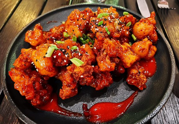 Craftsman Wood Grille & Tap House by null