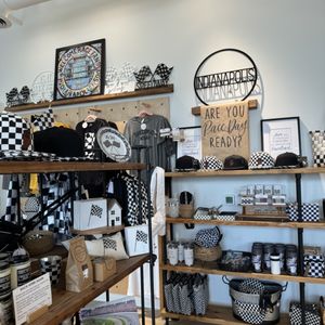 B Erin Designs on Yelp