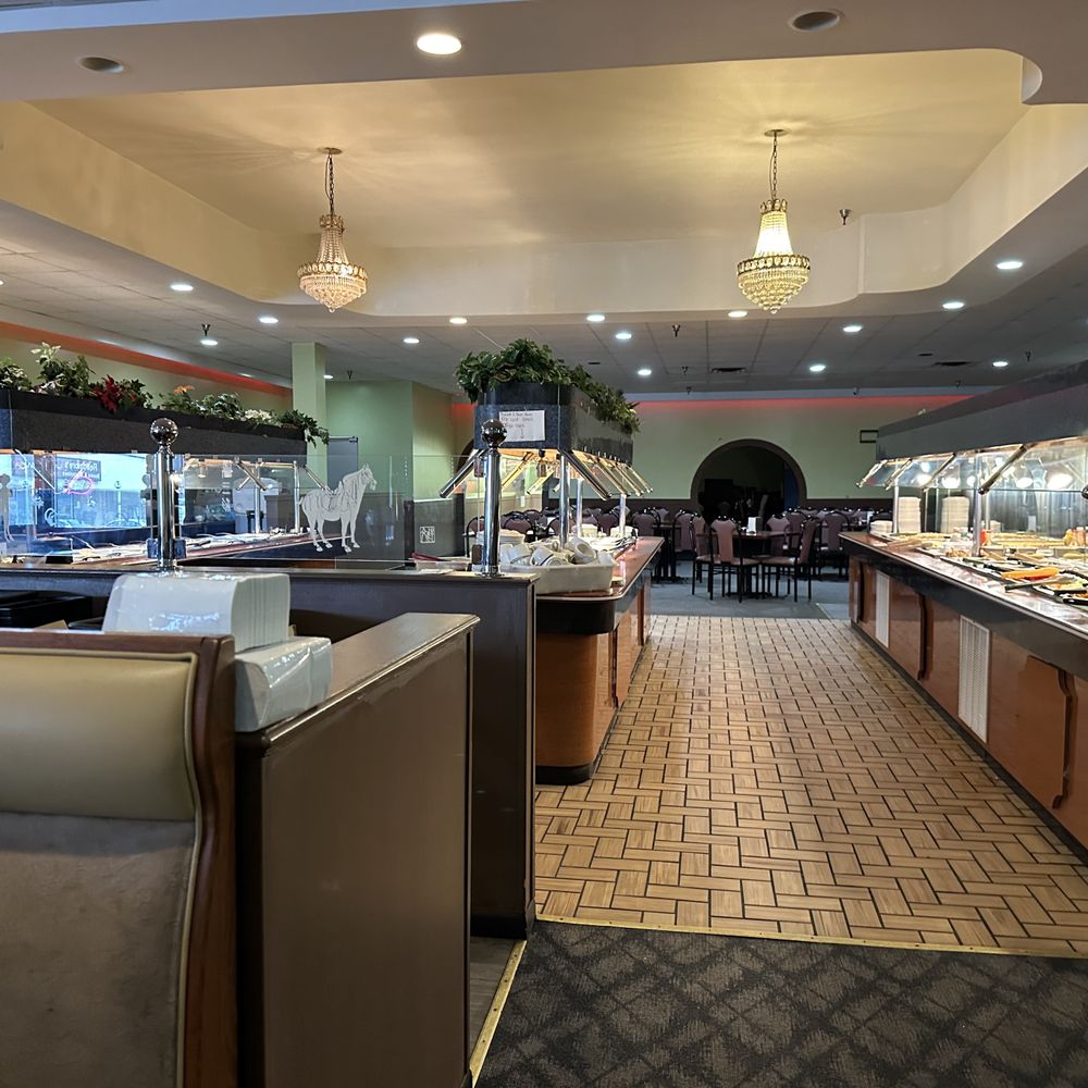 China Buffet - Three, clean steam tables with a large selection of American-Chinese food options. - Chinese Near Me - Lima, Ohio China Buffet - Three, clean steam tables with a large selection of American-Chinese food options. - Chinese Near Me - Lima, Ohio