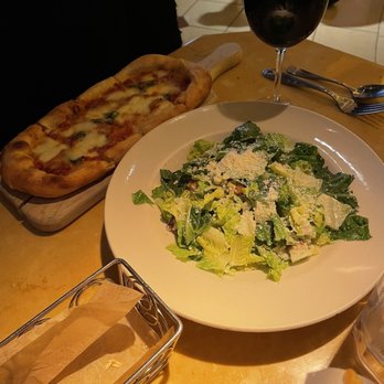 The Cheesecake Factory - Margarita Lunch Flatbread Pizzas and Salad - Desserts Near Me - Hackensack, New Jersey The Cheesecake Factory - Margarita Lunch Flatbread Pizzas and Salad - Desserts Near Me - Hackensack, New Jersey