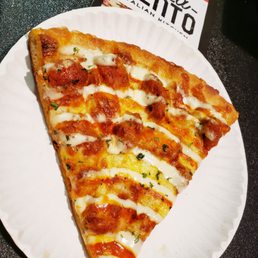 Shake Hands with Buffalo Chicken Slice!! YUMMMMMMERS !! Shake Hands with Buffalo Chicken Slice!! YUMMMMMMERS !!