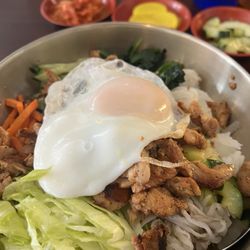 Onion's Cafe - Chicken Bi Bim Bop