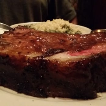 Bullfish Grill - Prime rib 20 ounce - Steakhouses Near Me - Pigeon Forge, Tennessee