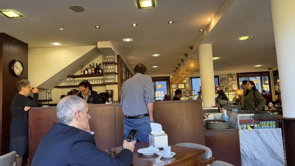 Confeitaria da Ponte by null