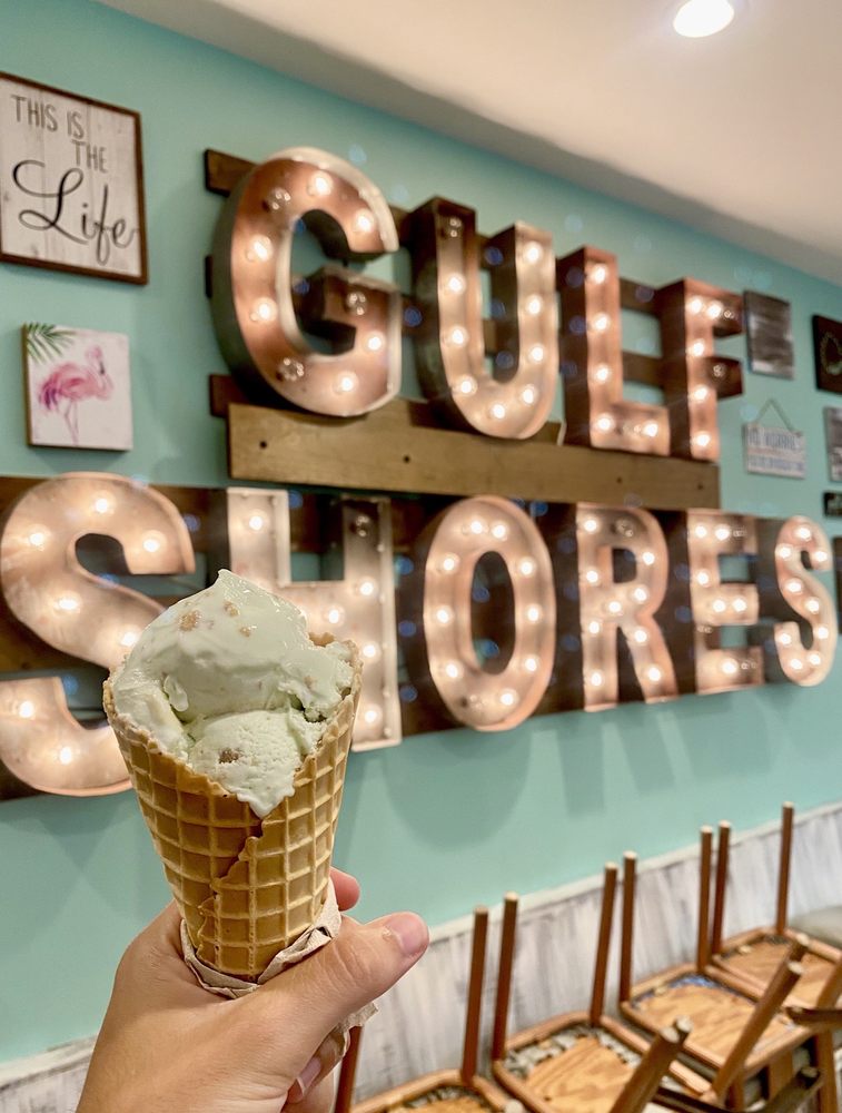 ISLAND ICE CREAM & TREATS Updated August 2024 77 Photos & 102