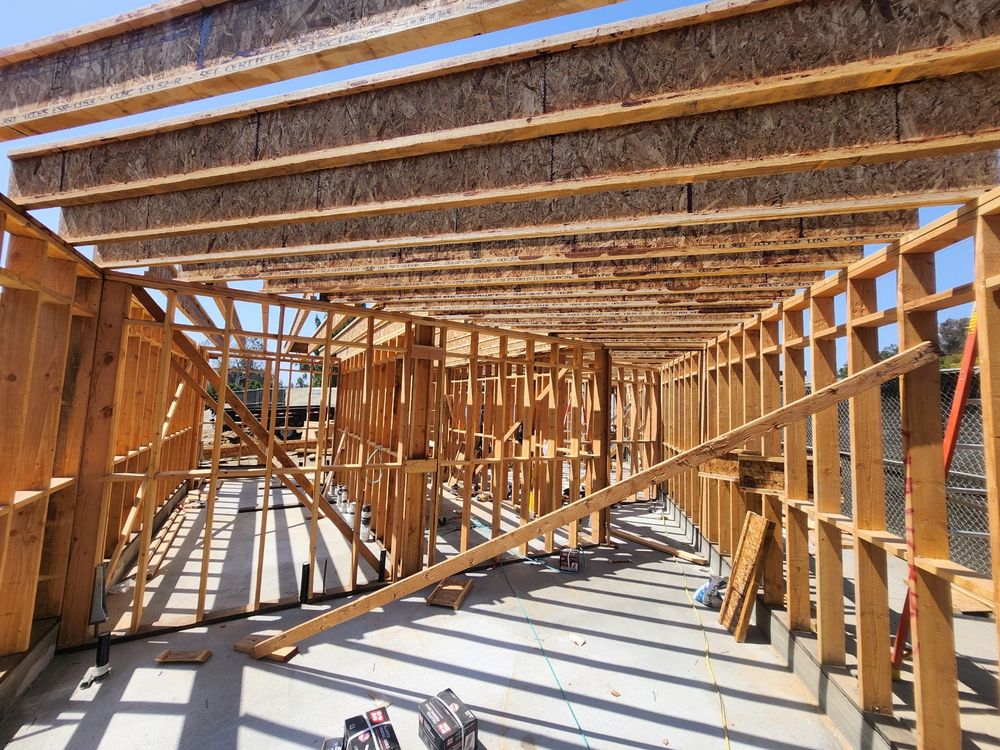 Slide of Apex Contracting