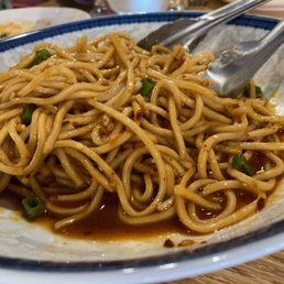 Sichuan Cold Noodle Salad (spicy) Sichuan Cold Noodle Salad (spicy)