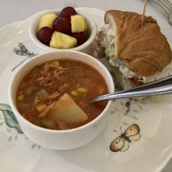 The Smithfield Inn Restaurant & Tavern - Soup and Sandwich