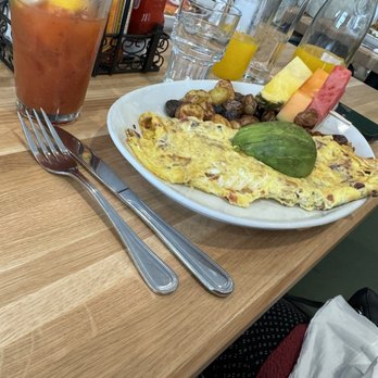 Whidbey's A Daytime Eatery - Southwest Omelet - Breakfast & Brunch Near Me - Enterprise, Nevada Whidbey's A Daytime Eatery - Southwest Omelet - Breakfast & Brunch Near Me - Enterprise, Nevada