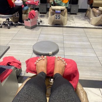 Castle Nail Spa - Relaxing - Nail Salons Near Me - Dallas, Texas