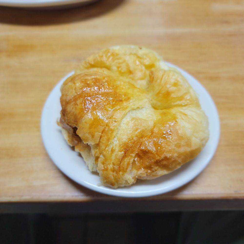 Aha Donuts & Bistro Logo