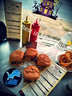 Motz’s Burgers by null