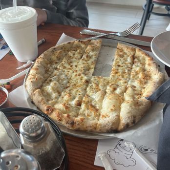 Nola Mia - Garlic Cheese Sticks app - Pizza Near Me - Ponchatoula, Louisiana